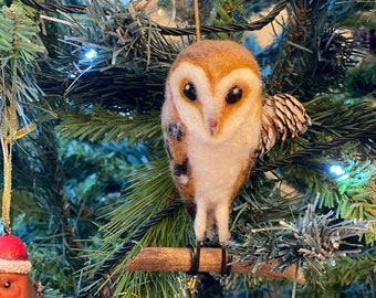 Owl/Barn Owl/Needle Felted Owl/Owl Gift/Wool Owl/Owl Ornament/Felted Barn Owl Ornament/owl Decoration/Woodland Decor/Needle Felted Bird