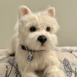 Needle felted Dog/Westie/West Highland terrier/Westie Gift/Dog Sculpture/Pet Gift/Dog Ornament/Dog Lover Gift/Pet Loss Gift/Pet Memoria