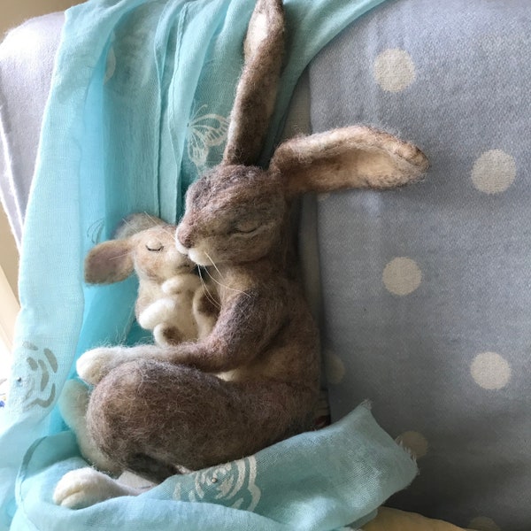 Sleeping hare/Needle Felted Hare/Mother hare/Felt Hare/Felted Rabbit/Felted Animal/Felted Hare/OOAK Hare sculpture/Felt Animals/Home Decor