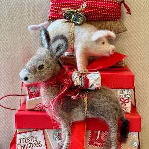 Ornement âne/âne feutré/animal en feutre/feutre aiguilleté âne/âne/ornement de vacances/décoration de Noël/animal en feutre aiguille/cadeau âne/âne