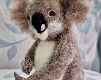 Needle Felted Koala Bear Sculpture : OOAK handmade Koala Ornament
