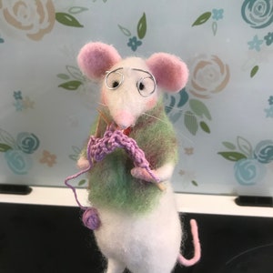 Felt Mouse/Knitting Mouse/Character Mouse/Mouse/Mouse ornament/Cute Mouse/Mice/Needle felted Mice/Needle felt Mouse/Mouse Gift/Mouse doll