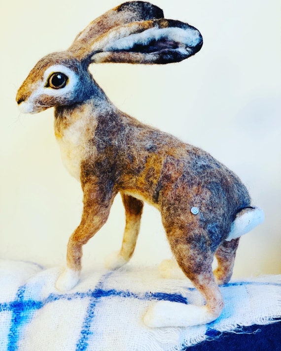 Needle felted sitting hare