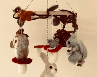 Woodland Mobile/Cot Mobile/Woodland Animals Mobile/OOAK Crib Mobile/Woodland Animals/Nursery Decor/Baby Shower/Newborn Gift