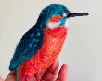 Kingfisher/Needle Felted Kingfisher/Kingfisher sculpture/Kingfisher gift/Kingfisher/Felted Kingfisher/Kingfisher ornament/Kingfisher doll