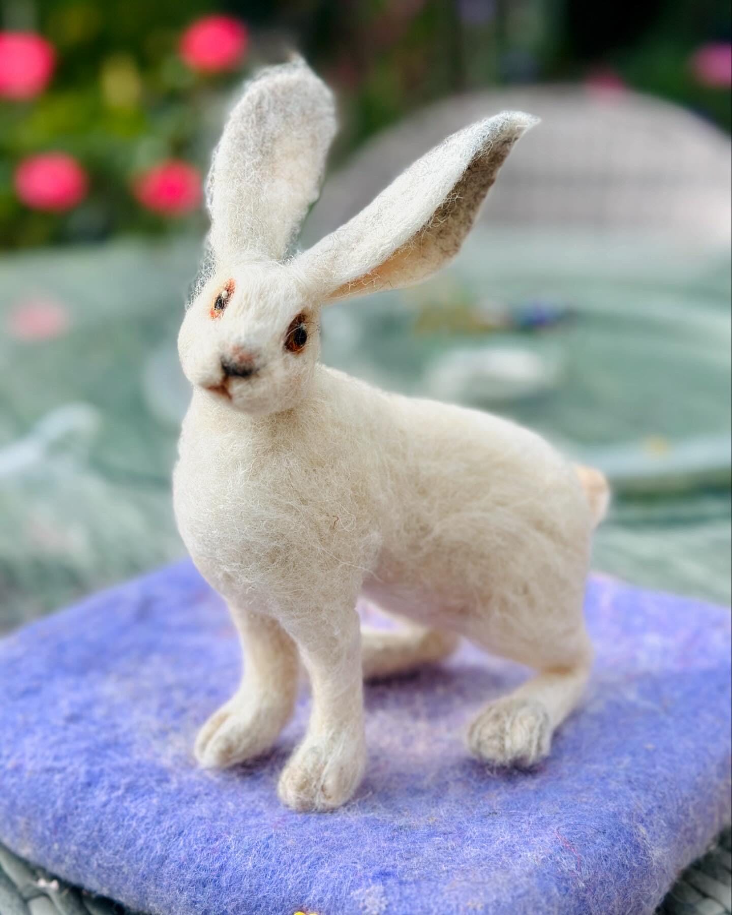 Needle Felted Arctic Hare Sculpture: Snowshoe Hare, Posable Wool Rabbit ...