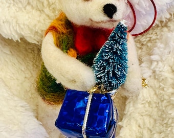 Needle Felted Polar Bear Ornament: Handmade Christmas Tree Decoration, holiday decoration, seasonal ornament, tree decoration