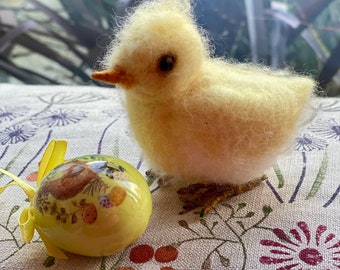 Needle Felted Chick/Cute chick/Baby Chick/Easter Chick/Spring Chick/Felted bird/Chicken Gift/Easter gift/Chick Ornament/Spring chicken