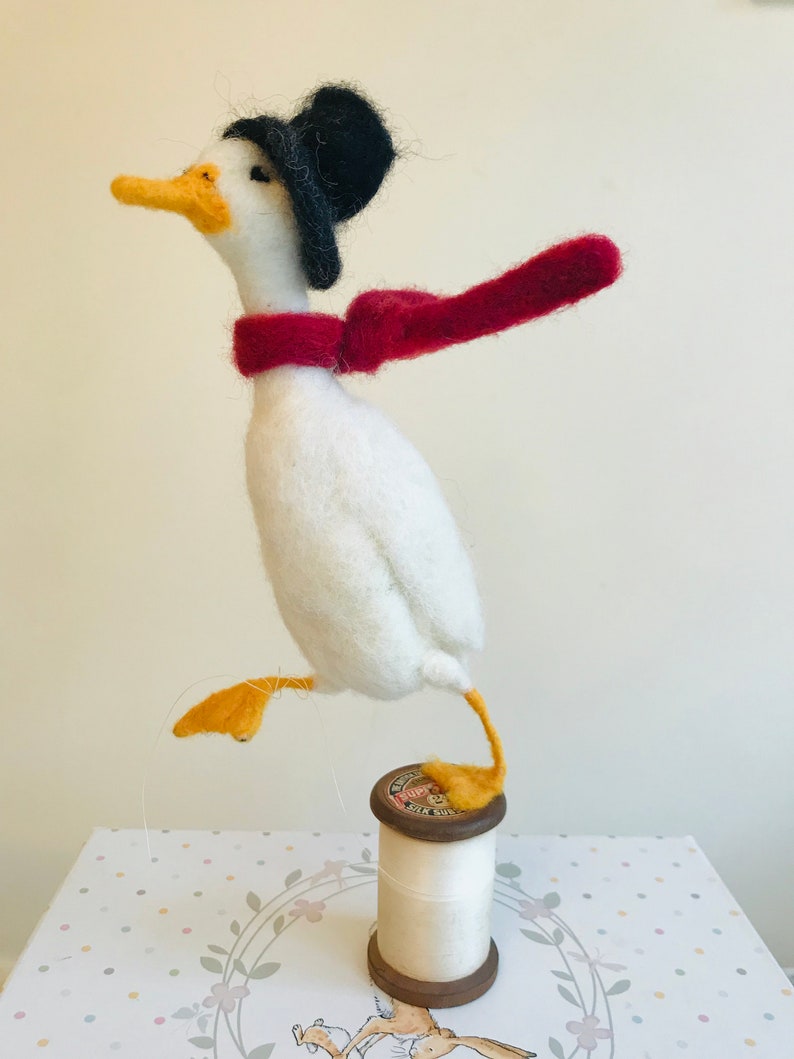 Runner Duck/Bobbin Bird/Duck Ornament/Needle felted Duck/OOAK Etsy