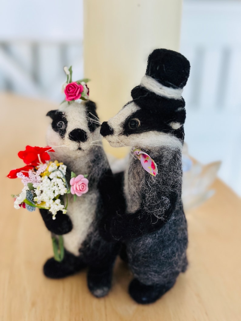 Badger Cake Topper/animal Wedding Cake Topper/needle Felted Badgers ...