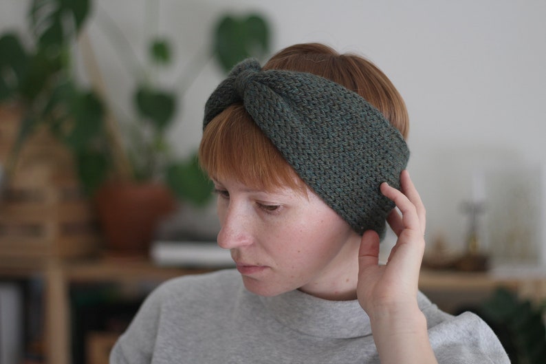 Knitting pattern Reversible Lace Headband Ear Warmer image 10