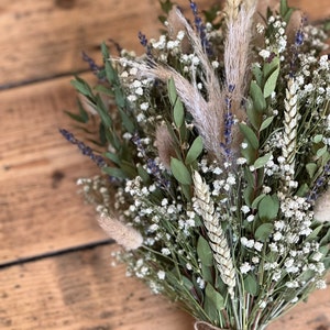 Ramo de hierbas de la pampa secas, Flores de boda secas, Ramo de eucalipto seco, Flores de novia secas, Ramo de gypsophila seca, Boda rústica. imagen 4