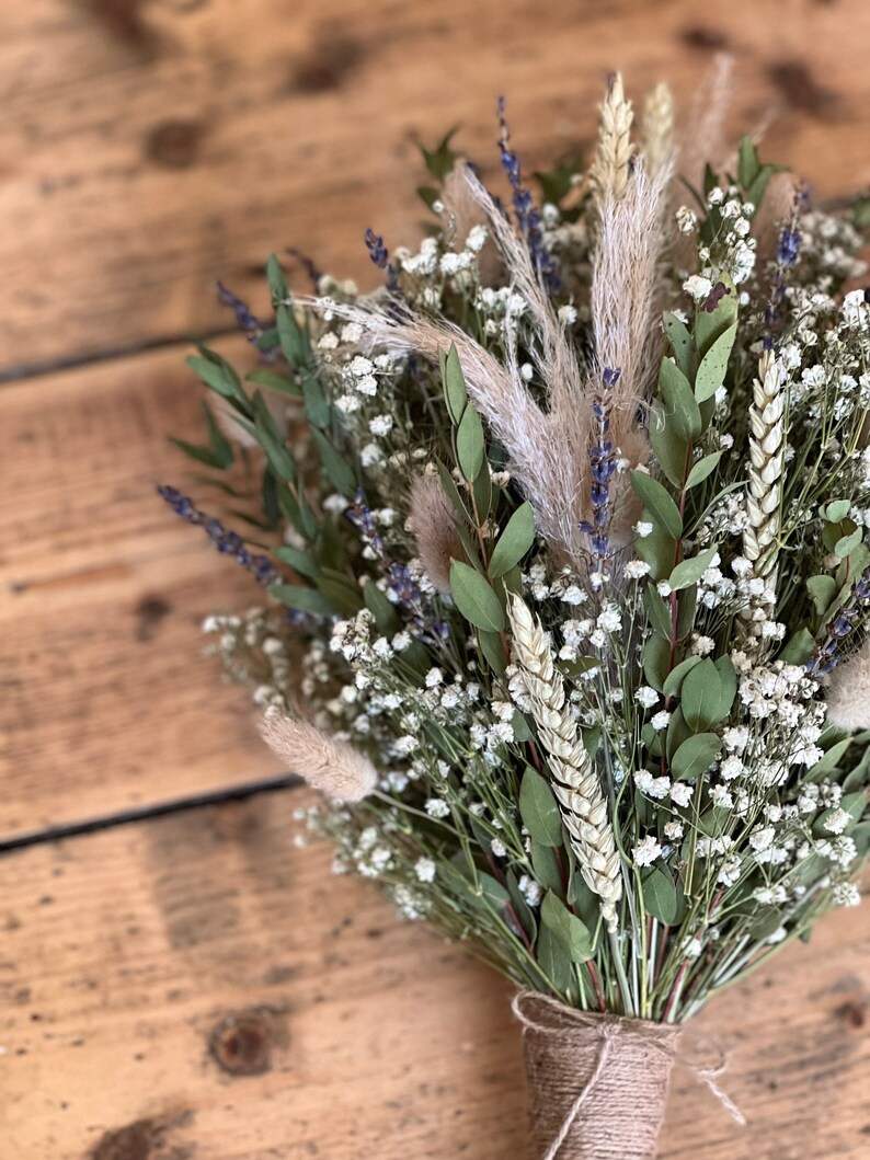 Ramo de hierbas de la pampa secas, Flores de boda secas, Ramo de eucalipto seco, Flores de novia secas, Ramo de gypsophila seca, Boda rústica. imagen 4