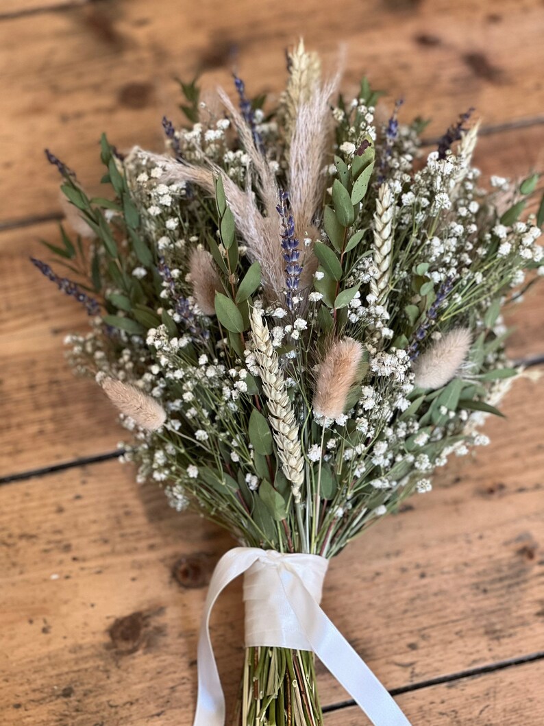 Ramo de hierbas de la pampa secas, Flores de boda secas, Ramo de eucalipto seco, Flores de novia secas, Ramo de gypsophila seca, Boda rústica. imagen 5