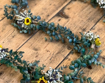 Sunflower wedding garland, Dried flower garland, Dried gypsophila garland, Wedding cake garland, Wedding table garland, Eucalyptus garland.