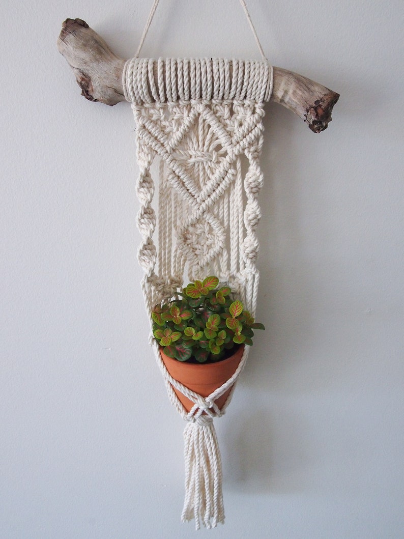 Plant Hanger Pattern, Macrame Tutorial Pattern, Mini Plant Hanger DIY, Beginner Macrame Pattern image 8