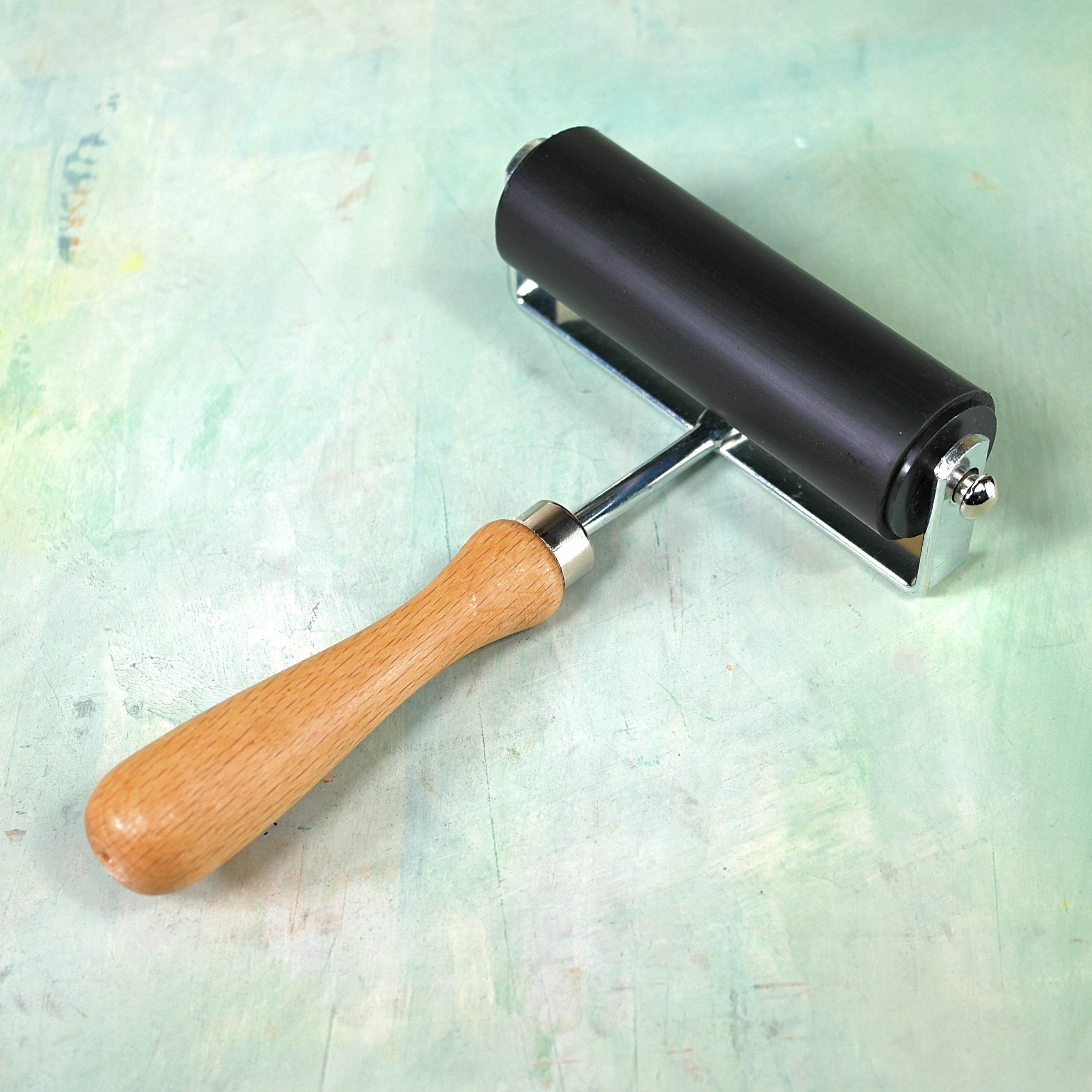 So I broke my brayer yesterday currently using it like this