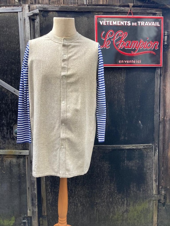 Size Large. French Vest 'Flannelette' 1950's, Dead-stock Wool. Farm workers Flanelle de Santel. G3