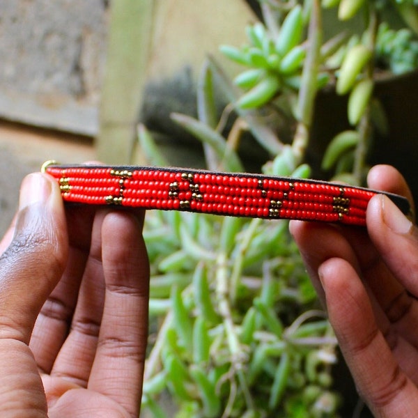 Maasai bracelet-Beaded bracelet-African jewelry-Gifts for her-Beaded cuff bracelet-African bracelet-Tribal bracelet-Maasai jewelry