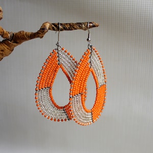 Orange earring, African earrings, Beaded earring, Maasai earrings, Kenyan earrings, Masai earrings, African jewelry, Kenyan jewelry