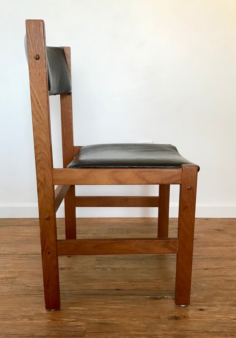 Set Of Four Vintage Leather /& Teak Dining Chairs