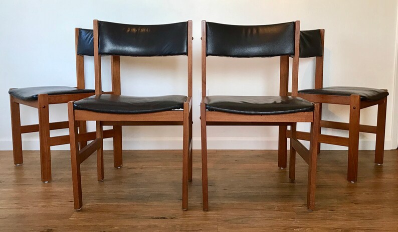 Set Of Four Vintage Leather /& Teak Dining Chairs