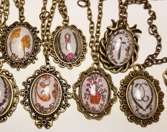 Undertaker Medaillons und Kette (momento mori)