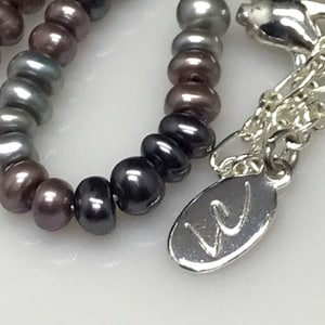 Pearl  necklace designer signed Liz Claiborne