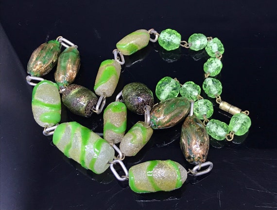Green Aventurine necklace Vaseline glass Art Deco - image 4