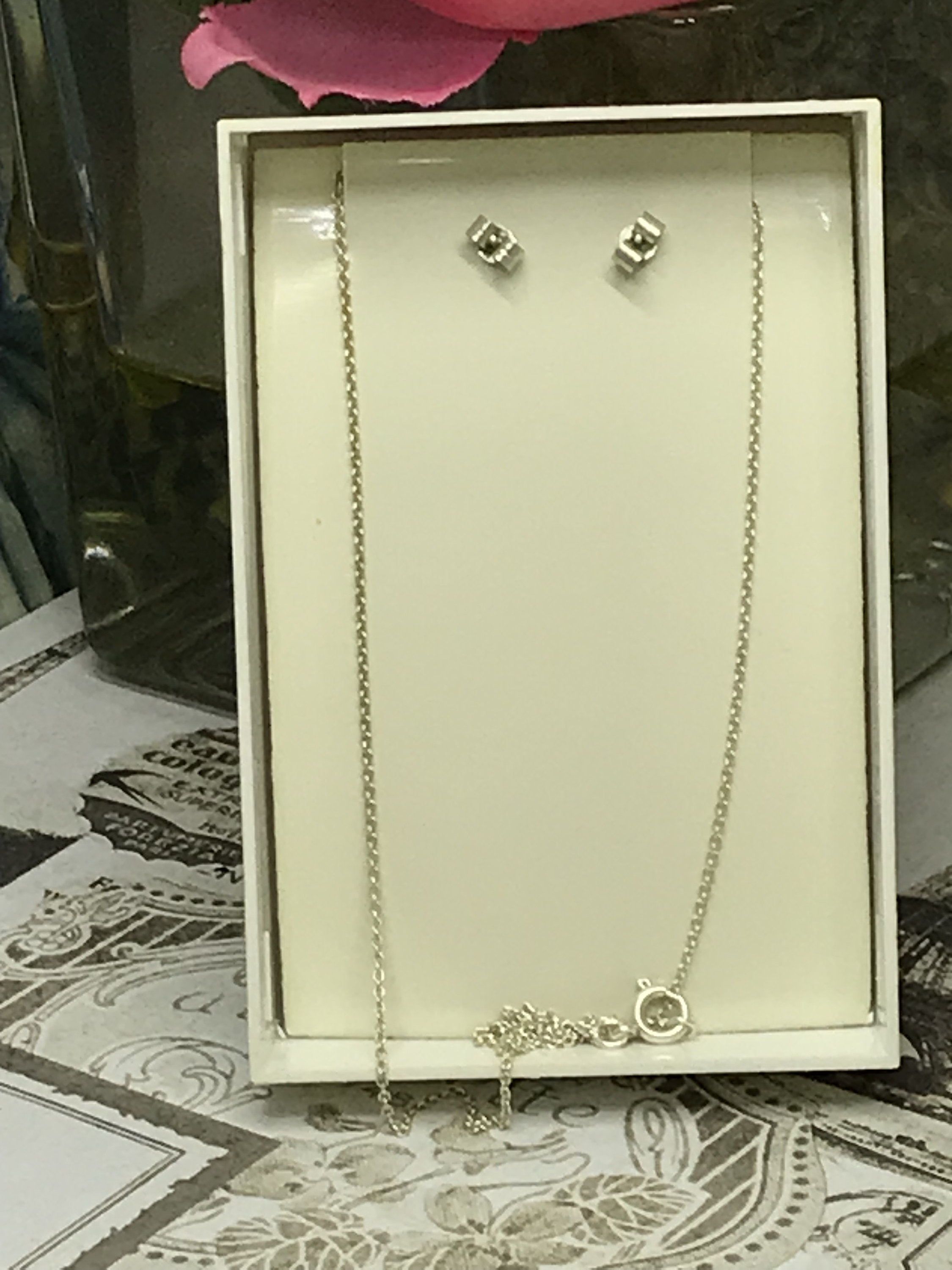 Parure De Bijoux En Cristal Autrichien - Pendentif, Chaîne Et Boucles D'oreilles - Neuf Argenté