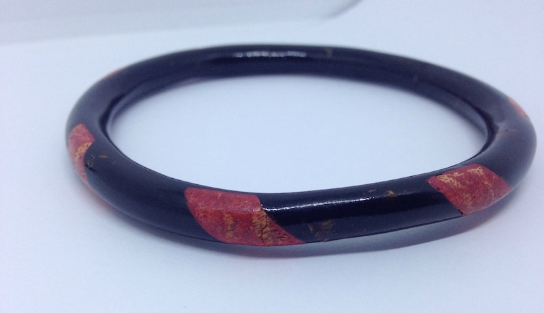 Black coral inlaid vintage bangle