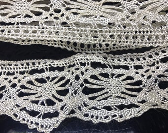 Antique silk lace Bedfordshire English bulk wholesale trim