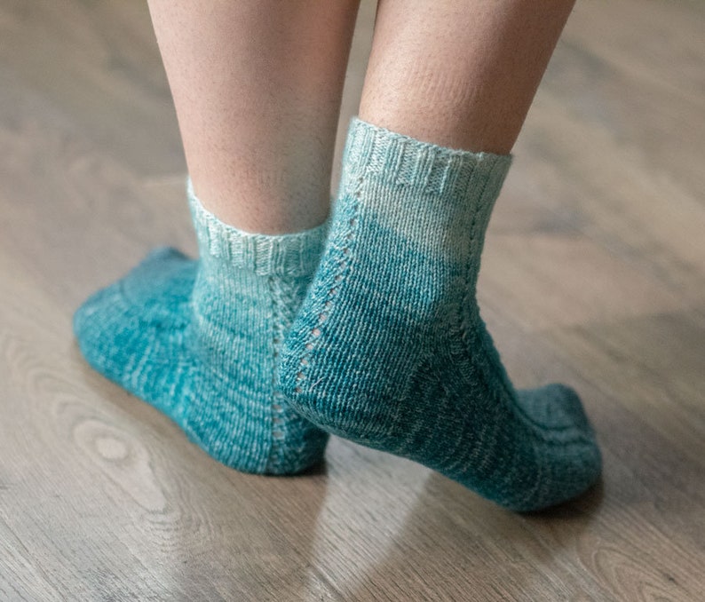 KNITTING PATTERN: Spray Lake Socks, Hand Knit Socks, Lace Socks, Cabled Sock, Ombre Socks, Gradient, Cuff Down Sock Pattern image 5