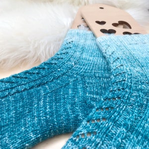 KNITTING PATTERN: Spray Lake Socks, Hand Knit Socks, Lace Socks, Cabled Sock, Ombre Socks, Gradient, Cuff Down Sock Pattern image 3