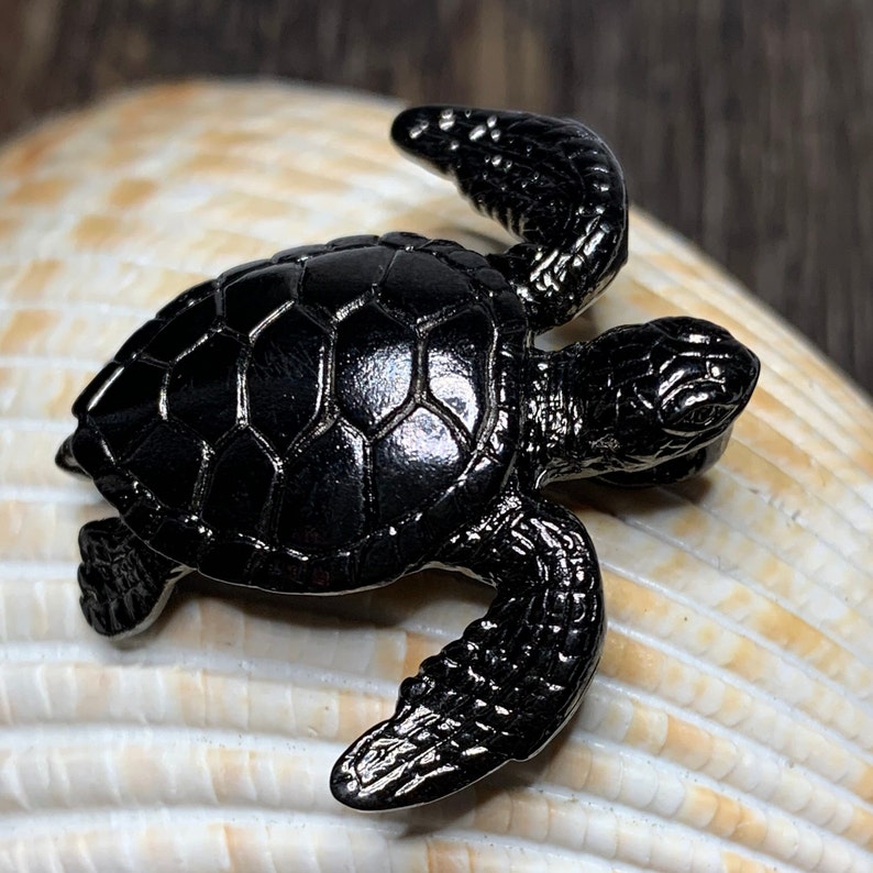 Turtle Key Chain Sea Turtle Keychain for Men and Women Sea Turtle Gifts Turtle Gifts Cute Turtle Keyring Cute Turtle Gifts Hematite PendantOnly