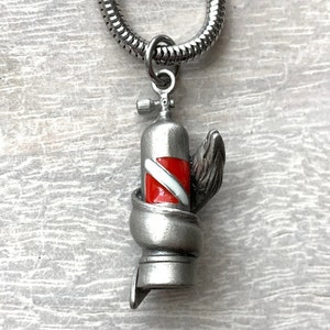 Moray Eel & Scuba Tank with Dive Flag Necklace or Pendant Only in Pewter, Ocean  Nautical Jewelry, Scuba Diving Jewelry