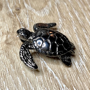 Turtle Necklace for Women and Men | Ocean Gifts for Sea Turtle Lovers |Sea Turtle Necklace | Turtle Jewelry | Turtle Gifts | Turtle Charm
