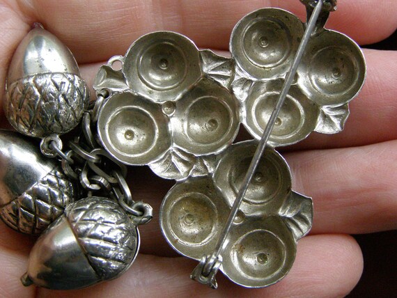 vintage acorn silver pot metal pin multi dangle b… - image 7