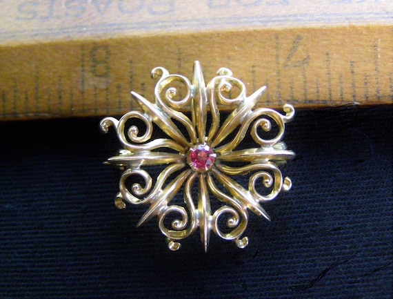 vintage victorian 10k gold ruby starburst pin pen… - image 1