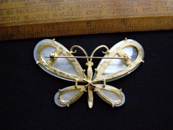 vintage gold plated mother of pearl butterfly pin… - image 4