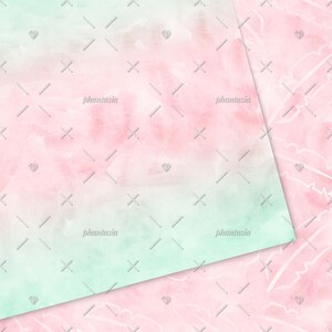 Puede incluir: Un patr&oacute;n de papel digital sin costuras con un degradado de lavados de acuarela rosa y verde. El patr&oacute;n est&aacute; superpuesto con un sutil dise&ntilde;o de trama cruzada blanca.