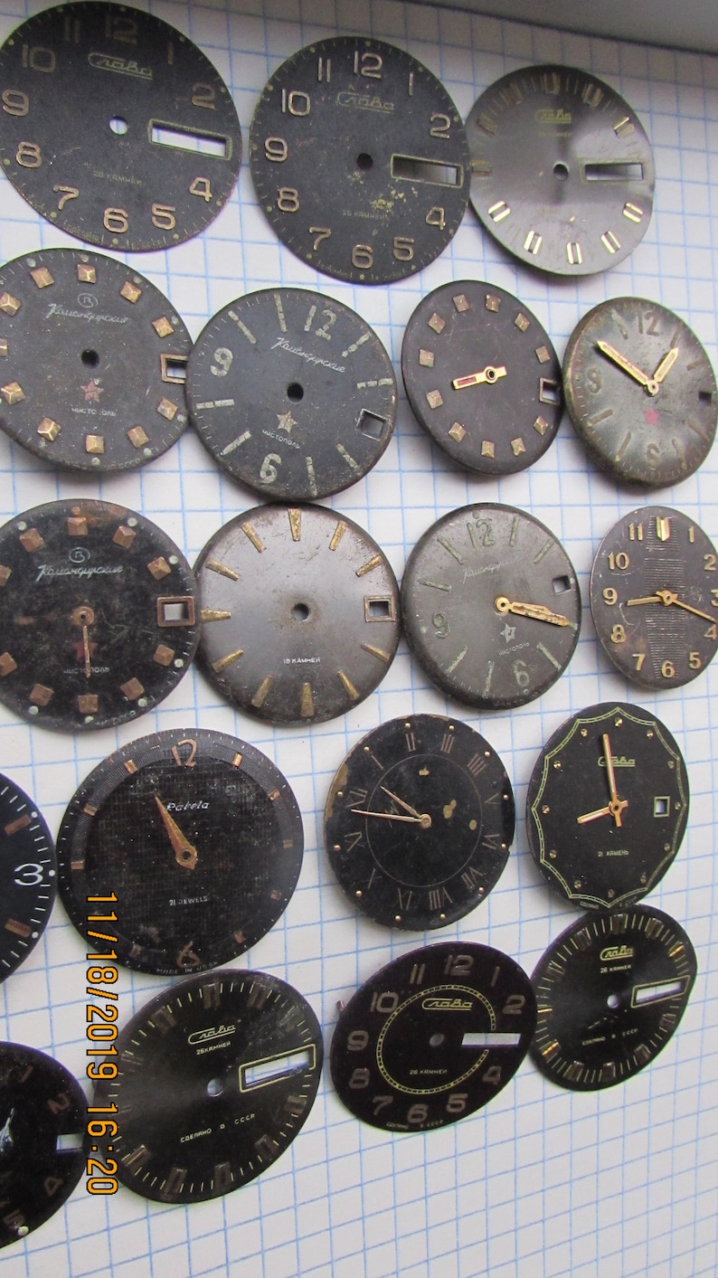 Vintage 37 Pieces. Big Watch Face Dials, 2830 Mm Round From Old Watch