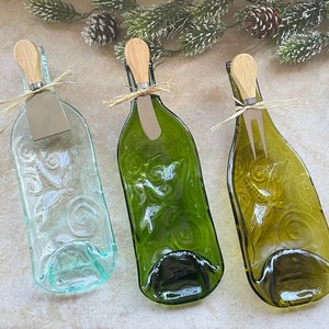 Upcycled Dragonfly Wine Bottle