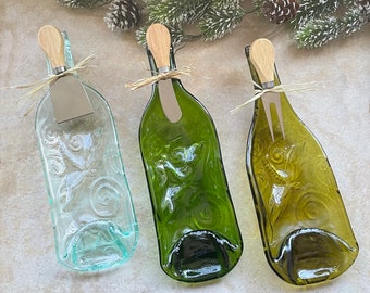 Botella de vino de libélula reciclada