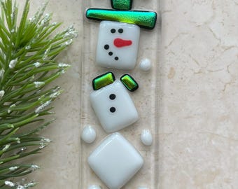 Adorno de muñeco de nieve de vidrio fusionado
