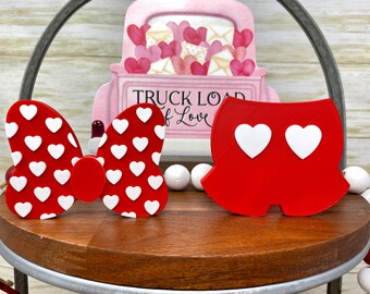 Decoración de bandeja escalonada con pantalones de Mickey y lazo de Minnie: baratijas de San Valentín impresas en 3D