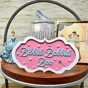 Bibbidi Bobbidi Boo/Two Trinket: Princess Tiered Tray Decor