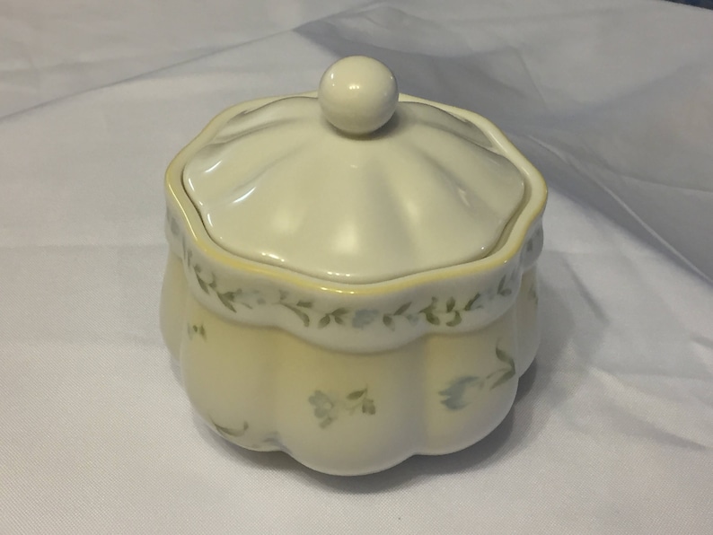 Vintage Ceramic Powder Bowl With Scalloped Lid Blue Floral Etsy