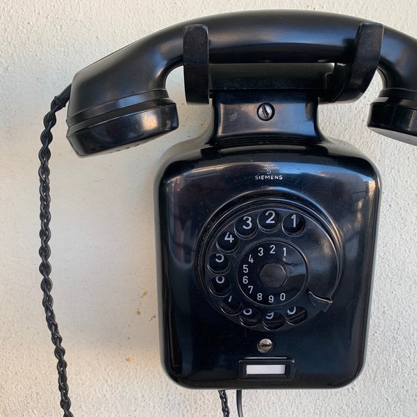 Antique Wall Telephone SIEMENS 11Q8- 1960(Bakelite) GERMANY