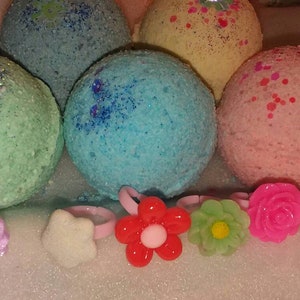 SALE!! 10  Little girls bath bombs with adjustable rings inside. party favor birthday, Easter basket stuffers